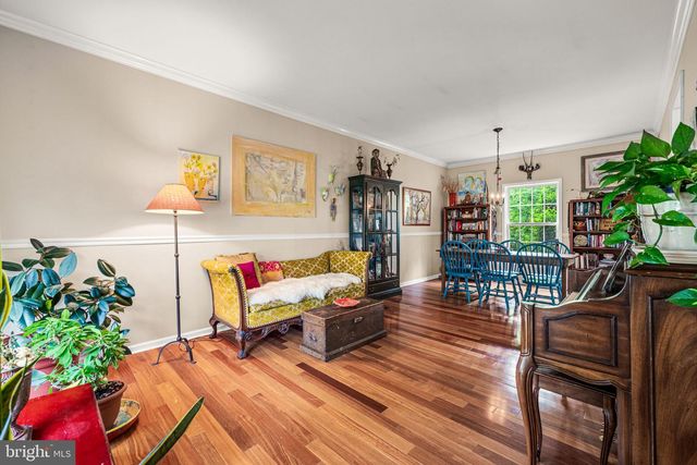 2022 MALLARD CIR S, Phoenixville, PA 19460