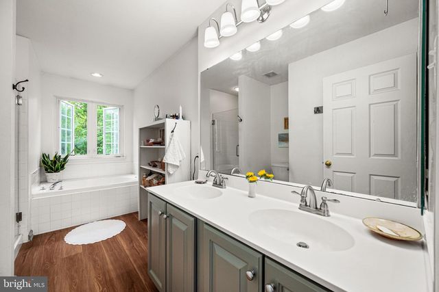 2022 MALLARD CIR S, Phoenixville, PA 19460
