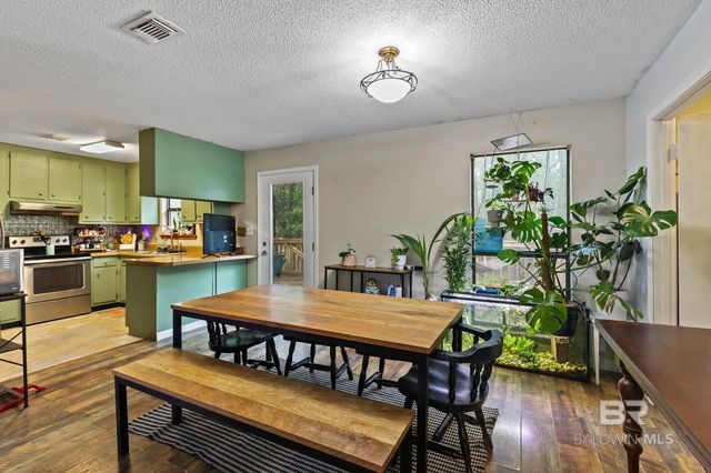 101 Sandcrest Circle, Daphne, AL 36526