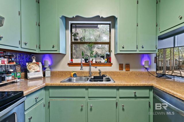 101 Sandcrest Circle, Daphne, AL 36526