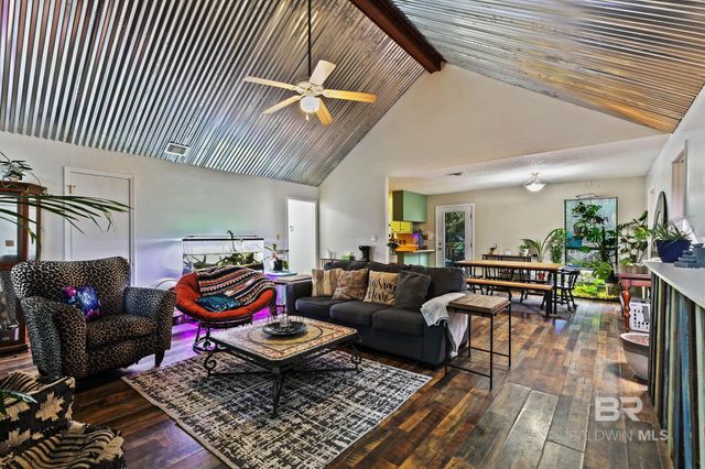 101 Sandcrest Circle, Daphne, AL 36526