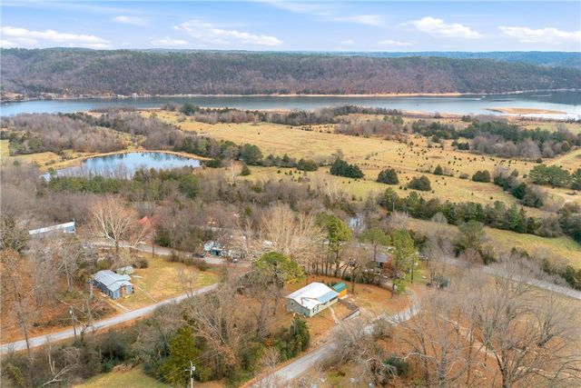 16774 Joy Loop, Lowell, AR 72745