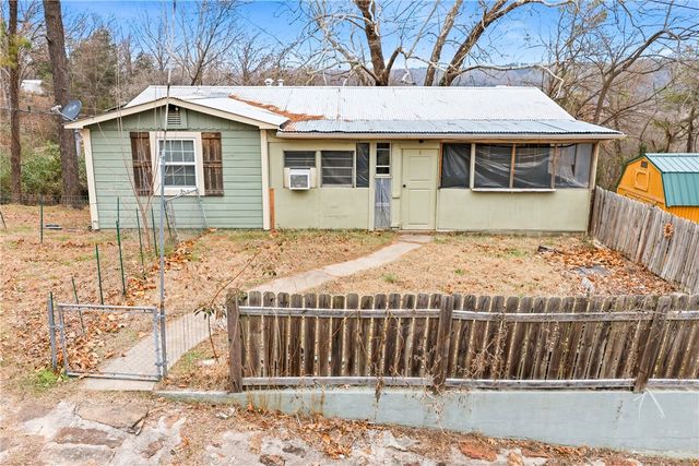 16774 Joy Loop, Lowell, AR 72745