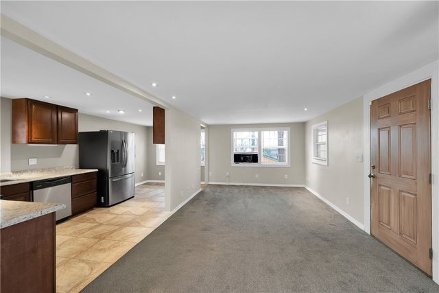 16774 Joy Loop, Lowell, AR 72745