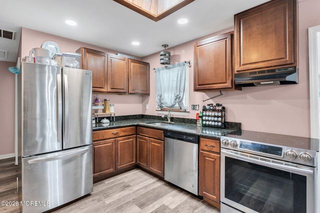 99 Lake Superior Drive, Little Egg Harbor, NJ 08087