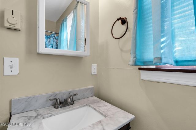 99 Lake Superior Drive, Little Egg Harbor, NJ 08087