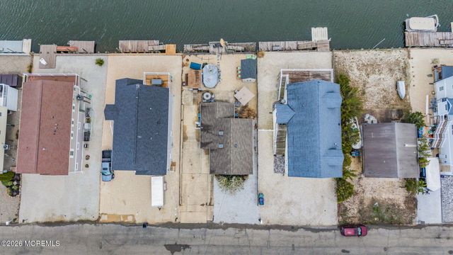 99 Lake Superior Drive, Little Egg Harbor, NJ 08087