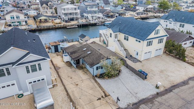 99 Lake Superior Drive, Little Egg Harbor, NJ 08087