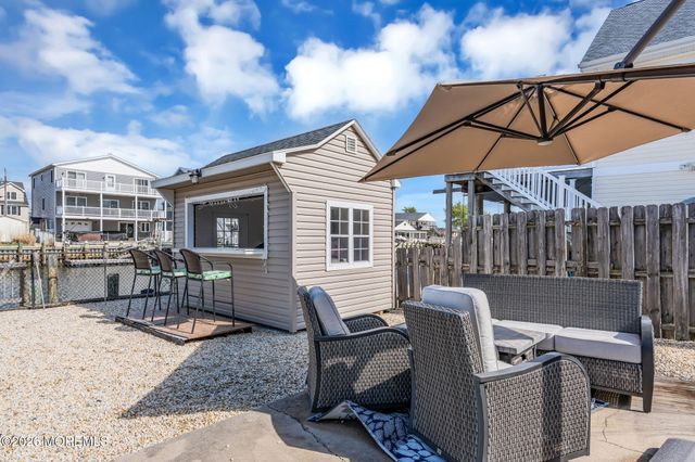 99 Lake Superior Drive, Little Egg Harbor, NJ 08087