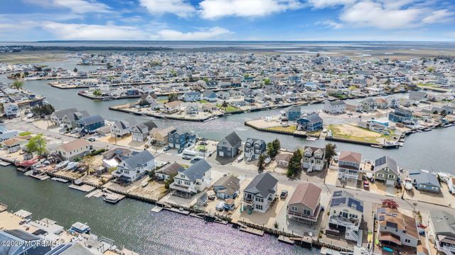 99 Lake Superior Drive, Little Egg Harbor, NJ 08087