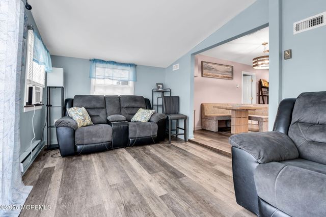 99 Lake Superior Drive, Little Egg Harbor, NJ 08087