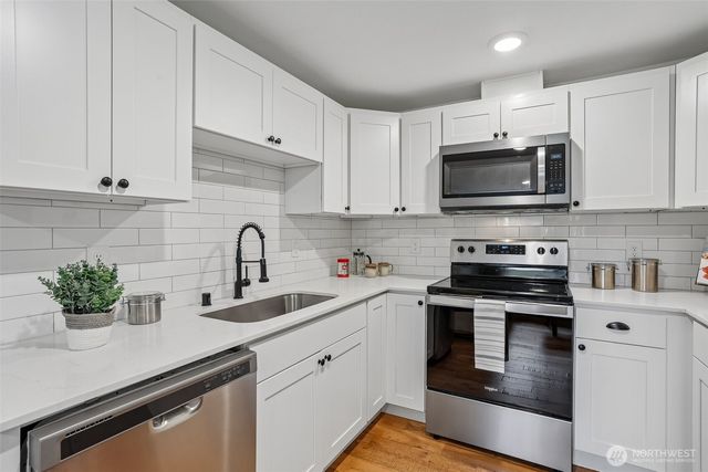 13428 6th Avenue S, Burien, WA 98168