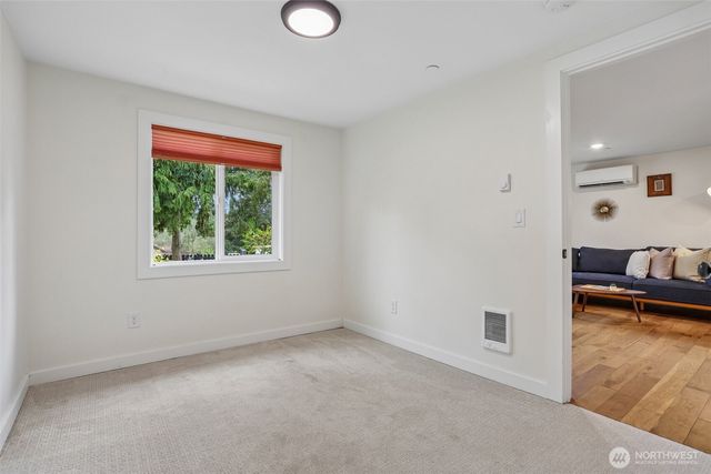 13428 6th Avenue S, Burien, WA 98168