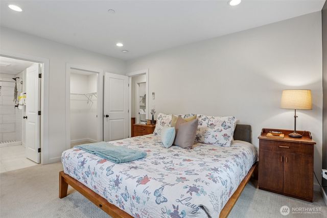 13428 6th Avenue S, Burien, WA 98168