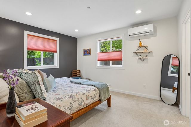 13428 6th Avenue S, Burien, WA 98168