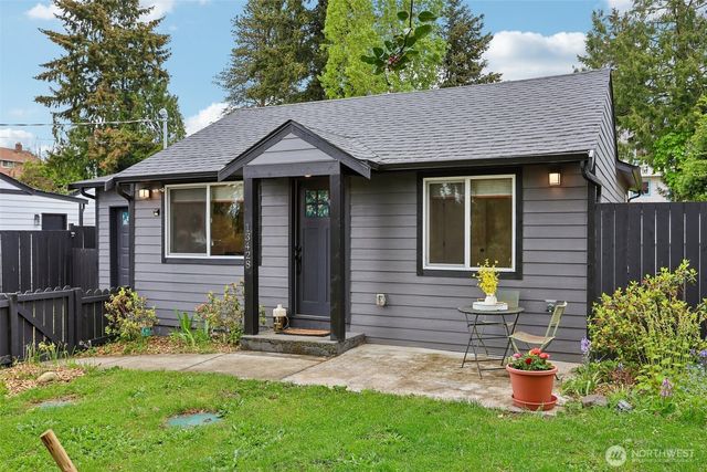 13428 6th Avenue S, Burien, WA 98168