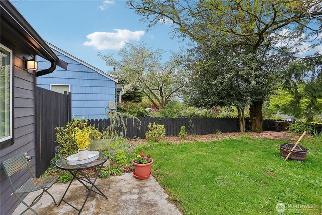 13428 6th Avenue S, Burien, WA 98168