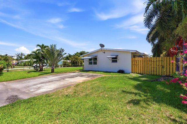 2708 Hinda Road 2708, West Palm Beach, FL 33403