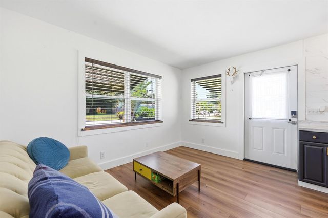 2708 Hinda Road 2708, West Palm Beach, FL 33403