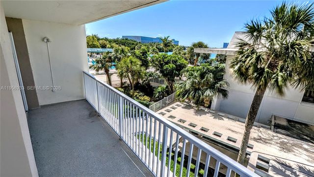 300 Bayview Drive 206, Sunny Isles Beach, FL 33160