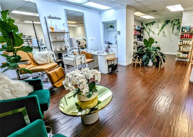300 Bayview Drive 206, Sunny Isles Beach, FL 33160