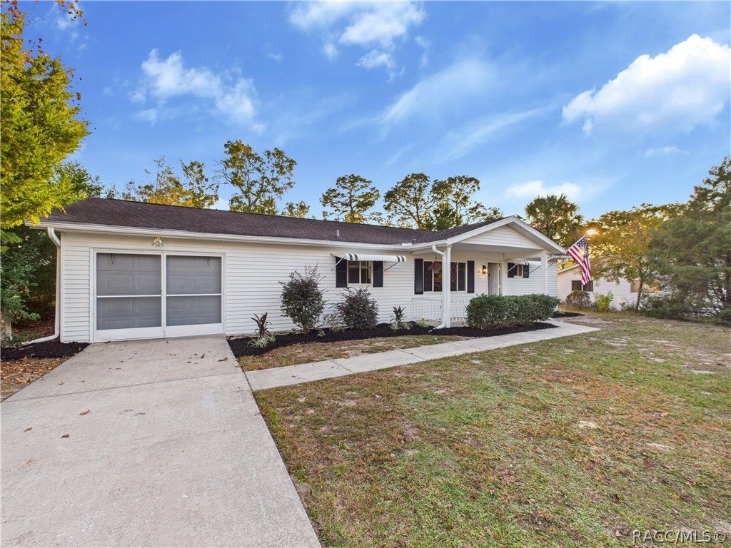 8430 SW 105th Place, Ocala, FL 34481