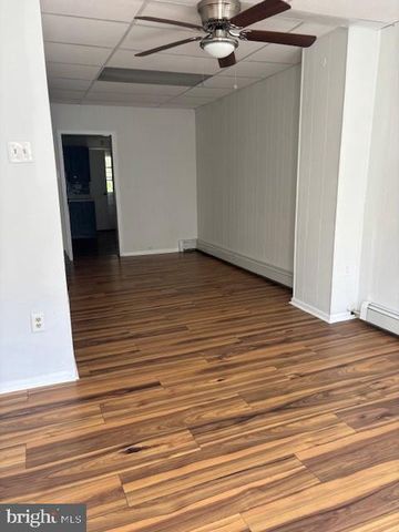 617 BIRCH ST, Reading, PA 19604