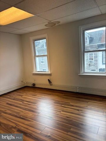 617 BIRCH ST, Reading, PA 19604