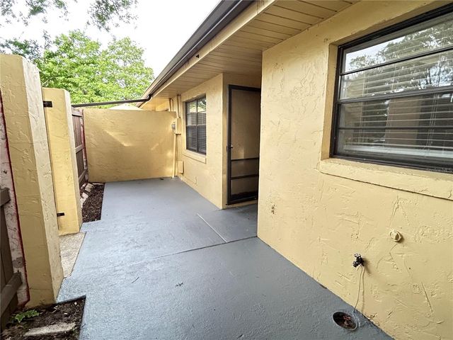1026 MEDINAH DRIVE, Winter Haven, FL 33884