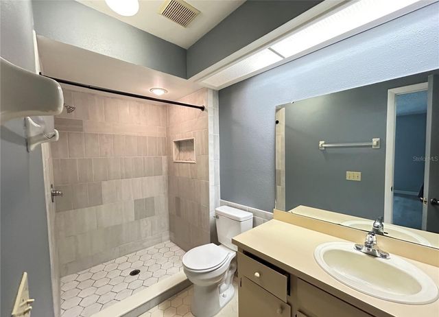 1026 MEDINAH DRIVE, Winter Haven, FL 33884
