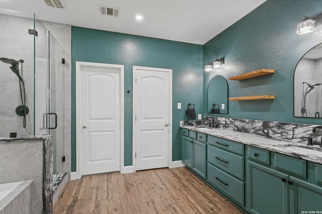 3814 Ox Eye Daisy, San Antonio, TX 78261