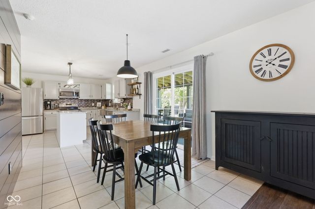18017 Captiva Way, Westfield, IN 46062