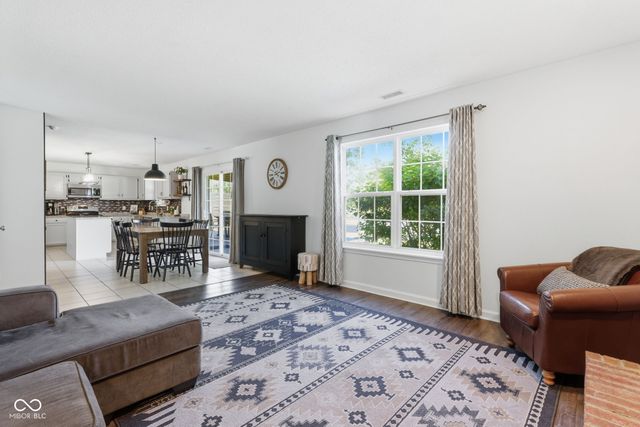 18017 Captiva Way, Westfield, IN 46062