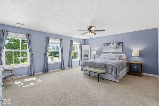 18017 Captiva Way, Westfield, IN 46062
