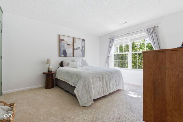 18017 Captiva Way, Westfield, IN 46062