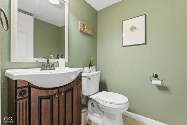 18017 Captiva Way, Westfield, IN 46062