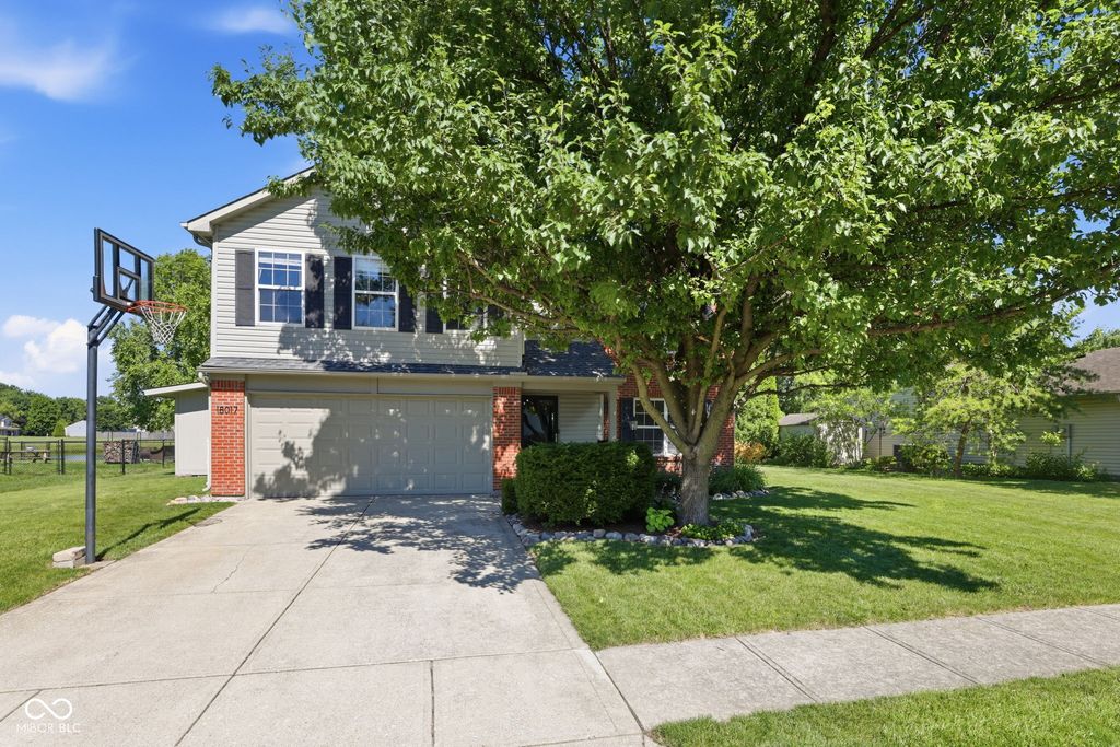 18017 Captiva Way, Westfield, IN 46062
