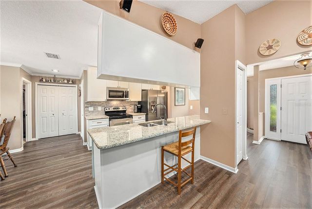 6709 PEACHTREE DRIVE, Temple Terrace, FL 33617