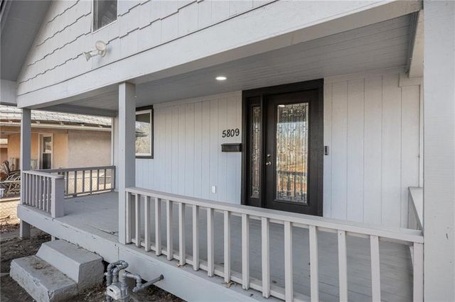 5809 E 16th Terrace, Kansas City, MO 64126