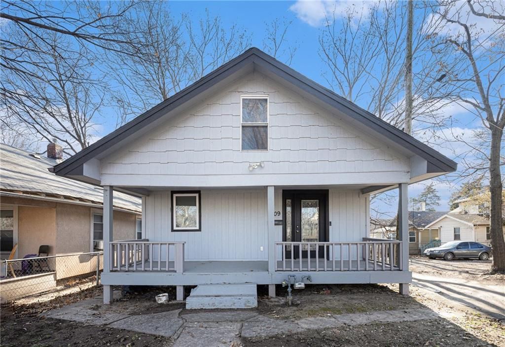 5809 E 16th Terrace, Kansas City, MO 64126