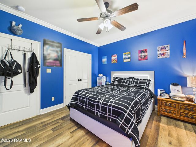 1001 Renella Simon Drive, Breaux Bridge, LA 70517