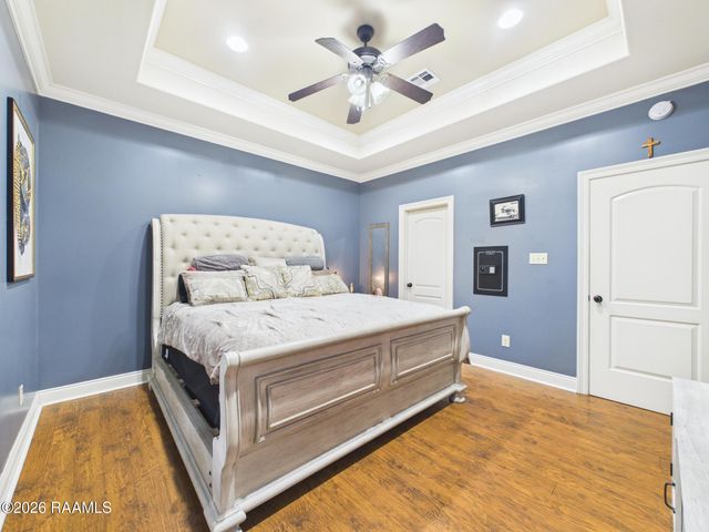 1001 Renella Simon Drive, Breaux Bridge, LA 70517