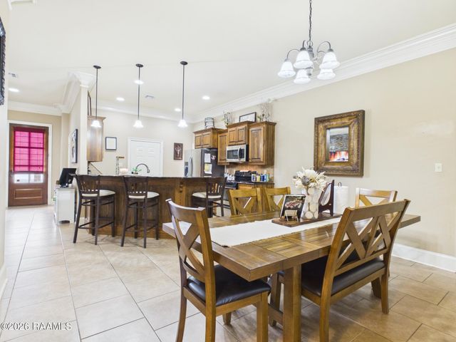 1001 Renella Simon Drive, Breaux Bridge, LA 70517