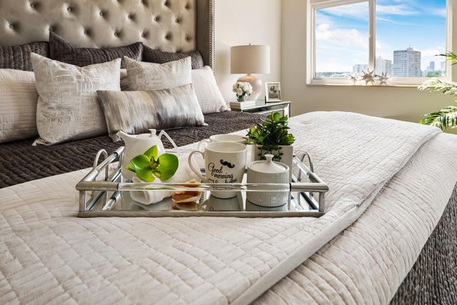 100 S Birch Road 906, Fort Lauderdale, FL 33316