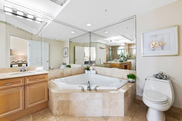 100 S Birch Road 906, Fort Lauderdale, FL 33316