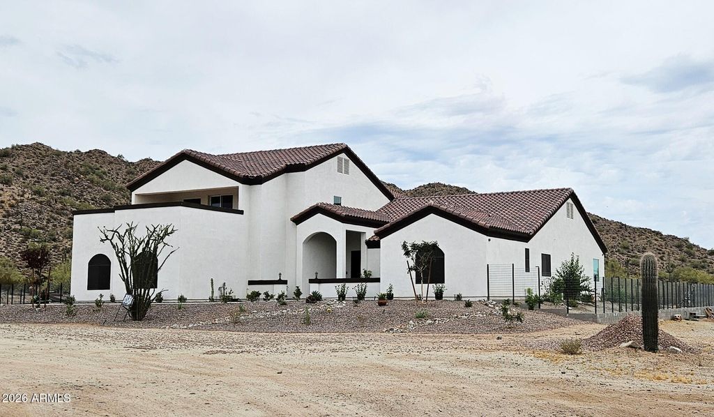 33962 N CHUCKWALLA Trail, Queen Creek, AZ 85144
