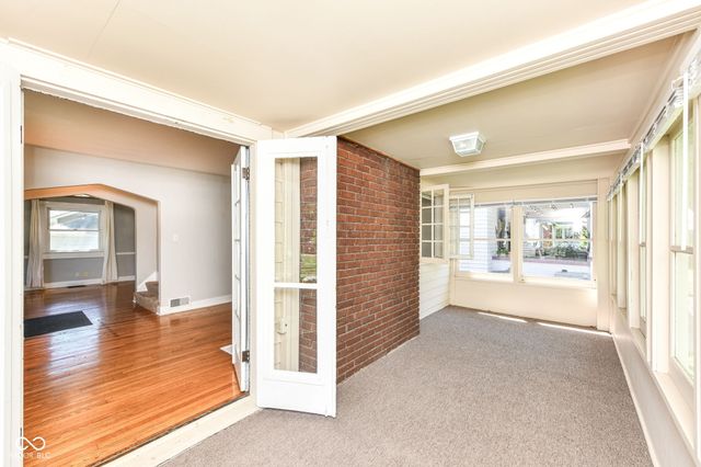 5455 N College Avenue, Indianapolis, IN 46220