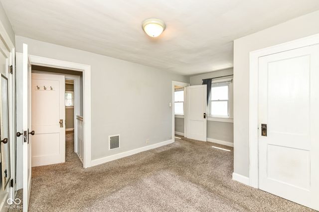 5455 N College Avenue, Indianapolis, IN 46220