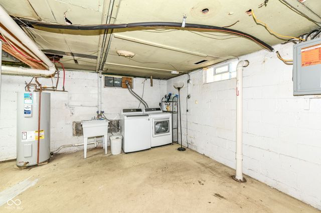 5455 N College Avenue, Indianapolis, IN 46220
