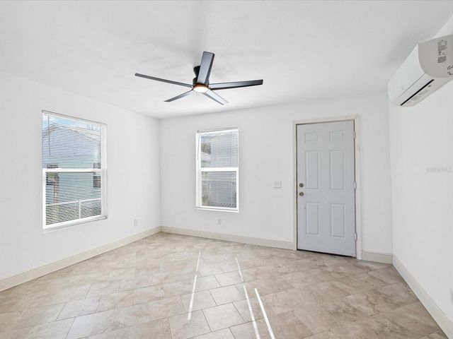 2107 W CHERRY STREET, Tampa, FL 33607